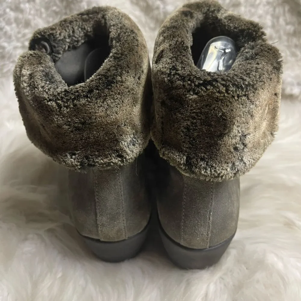 Easy Spirit leather suede gray ankle wedge Boots with faux fur accents size 12M